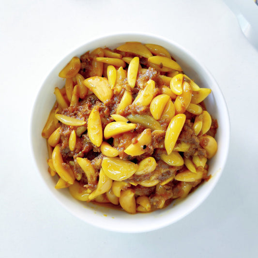 Lahsan Achar (Garlic Pickle)