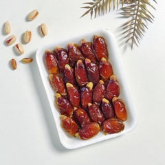 Stuffed Khajoor, Pistachio Elegance